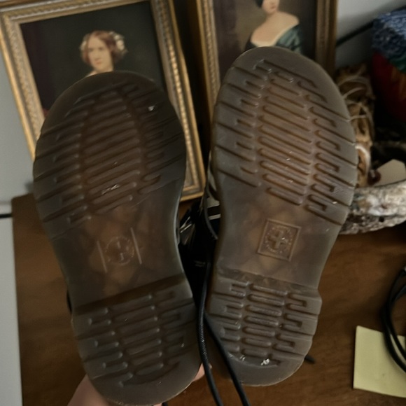 Dr Martens, Delaney baby boots with distressed Union Jack 🇬🇧 print, size 6 - Picture 4 of 6